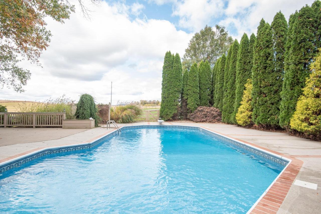Вилла Cozy Cow With Pool! Геттисберг Экстерьер фото